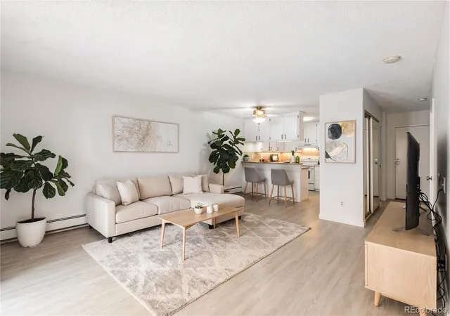 3470-s-poplar-st-102-denver-co-80224/hzid_92a7ff33