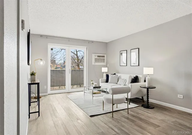 3047-w-47th-ave-205-denver-co-80211/hzid_ee396593