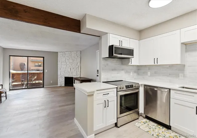 3335-s-ammons-st-103-lakewood-co-80227/hzid_bd36f52b