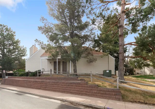 2622-s-xanadu-wy-b-aurora-co-80014/hzid_2fe8b661
