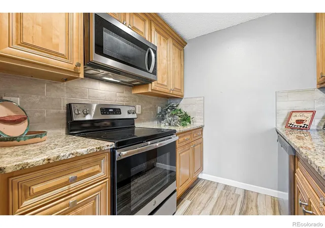 3240-iris-ave-205-boulder-co-80301/hzid_8e4d09f2