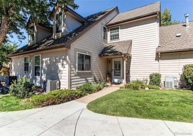 2152-s-victor-st-b-aurora-co-80014/hzid_1f235746