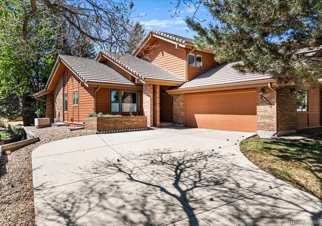 5414-coyote-canyon-wy-c-morrison-co-80465/hzid_271a83a5