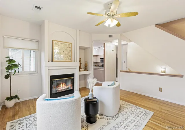 4003-s-carson-st-b-aurora-co-80014/hzid_c58bab86