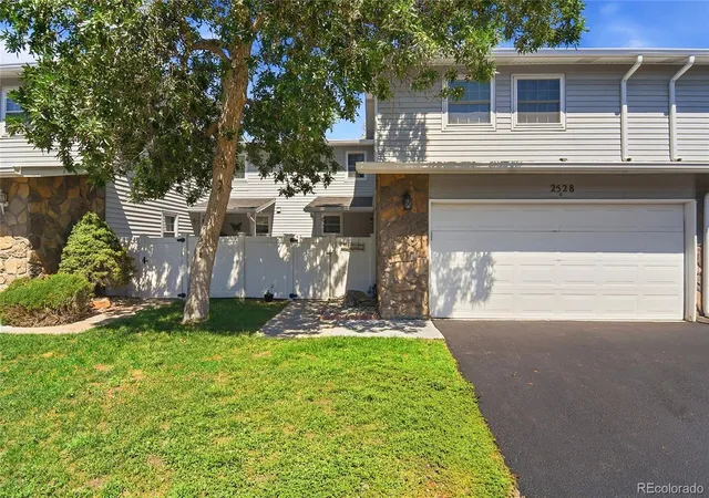 2528-s-vaughn-way-c-aurora-co-80014/hzid_7912bb05