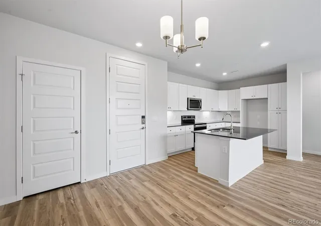 483-interlocken-blvd-201-broomfield-co-80021/hzid_8ffc508a