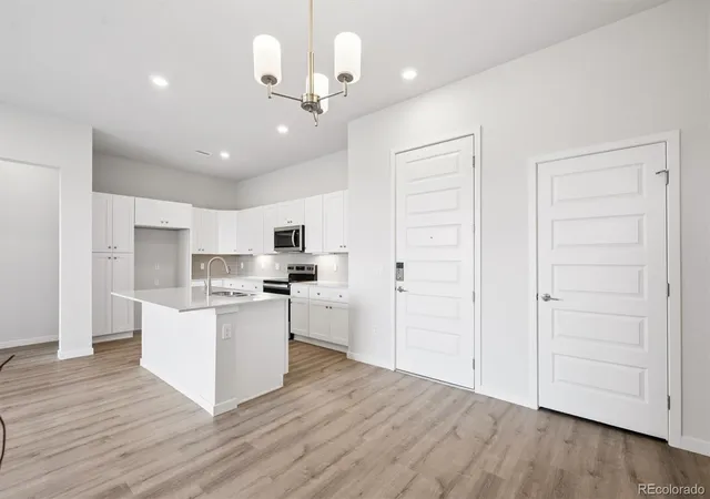 483-interlocken-blvd-403-broomfield-co-80021/hzid_704e8534