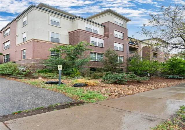 1623-saint-paul-st-301-denver-co-80206/hzid_b0c81dc7