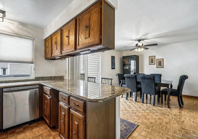 1050-s-monaco-pkwy-99-denver-co-80224/hzid_2c32a0b7