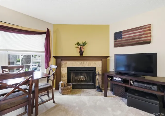5705-w-atlantic-pl-106-lakewood-co-80227/hzid_7ba6235d