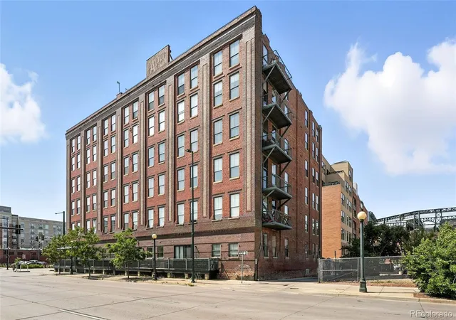 2261-blake-st-3e-denver-co-80205/hzid_658170c4
