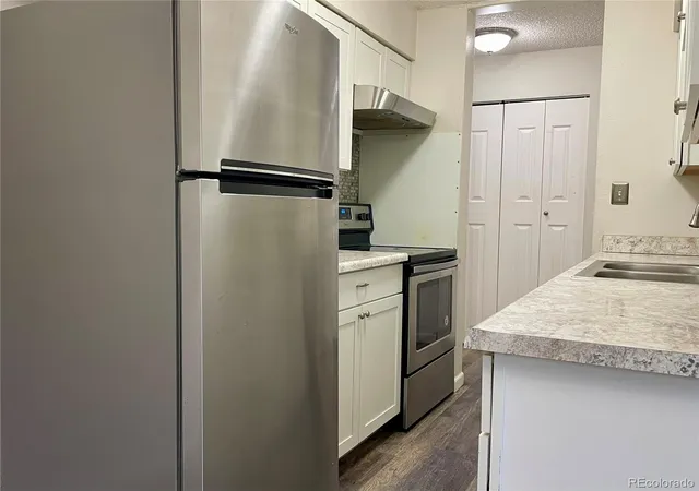 7755-e-quincy-ave-101a3-denver-co-80237/hzid_aa34bb09