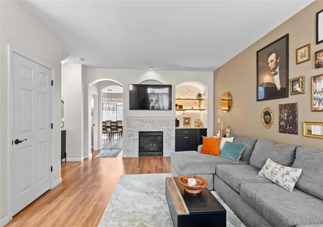 5555-e-briarwood-ave-2104-centennial-co-80122/hzid_704a6f79