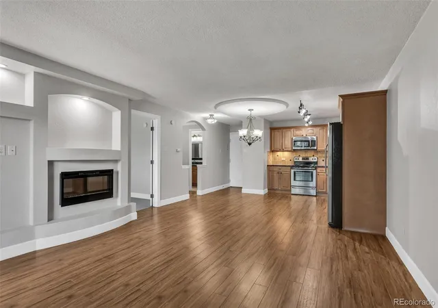 9180-e-center-ave-7c-denver-co-80247/hzid_716da627