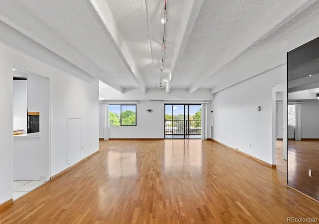 7877-e-mississippi-ave-402-denver-co-80247/hzid_569d579b