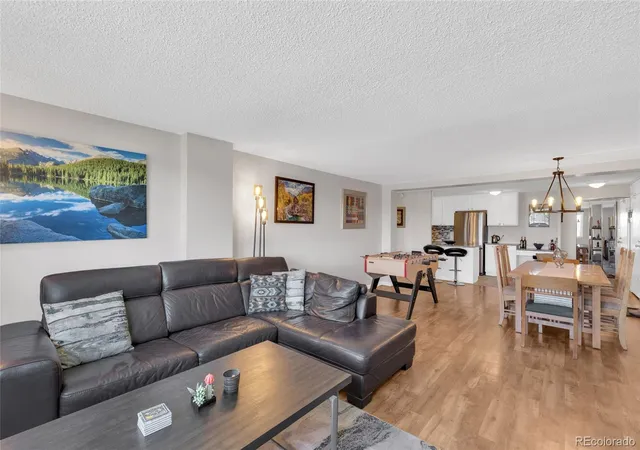 2225-buchtel-blvd-511-denver-co-80210/hzid_1e2cc39b