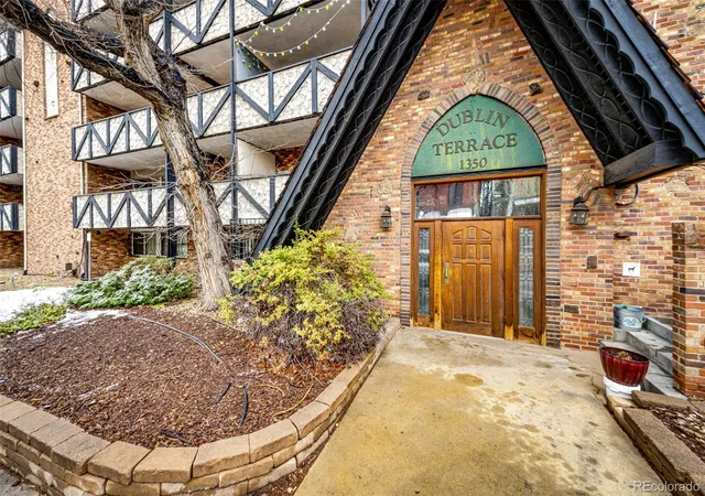 1350-josephine-st-207-denver-co-80206/hzid_7ee3bc8e
