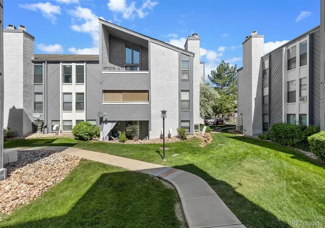 9867-e-peakview-ave-e1-englewood-co-80111/hzid_9c9e9728