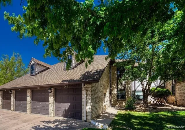 4250-s-olive-st-202-denver-co-80237/hzid_f4741c55