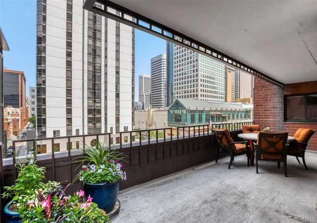 1551-larimer-st-404-denver-co-80202/hzid_685acaf5