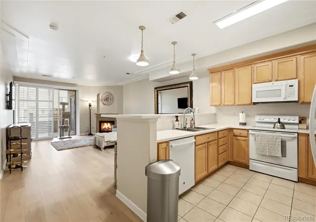 13353-w-alameda-pkwy-108-lakewood-co-80228/hzid_bd9e9589