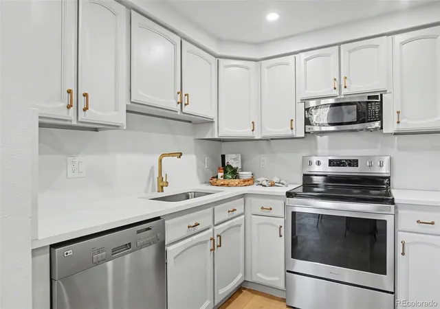 6473-s-havana-st-b-englewood-co-80111/hzid_c04d83b9