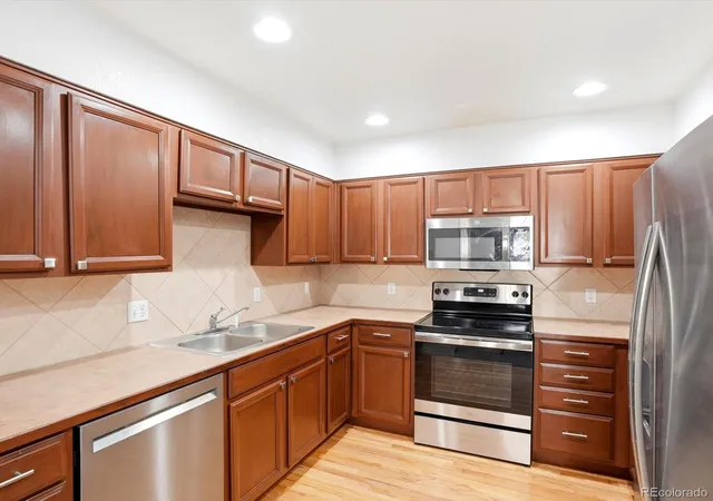 15800-e-121st-ave-d2-brighton-co-80603/hzid_d86c2cbb