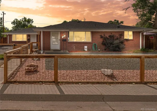 5543-newland-way-arvada-co-80002/hzid_dc34a9cc