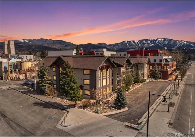 730-yampa-st-a4-steamboat-springs-co-80487/hzid_dbf2d005