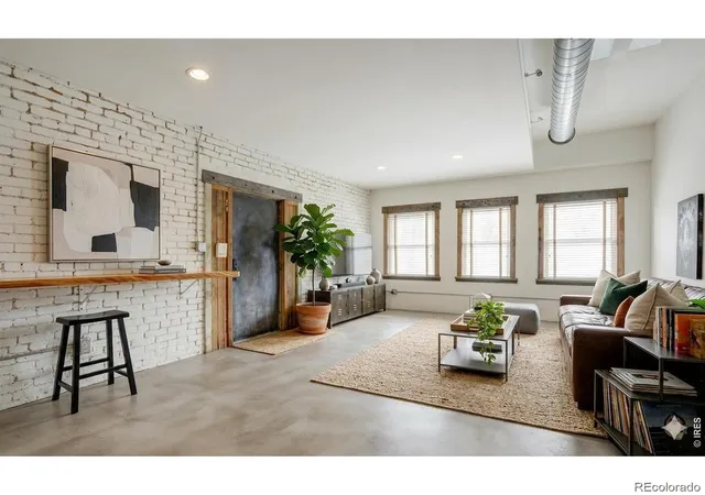 117-elati-st-3-denver-co-80223/hzid_a4f316a6