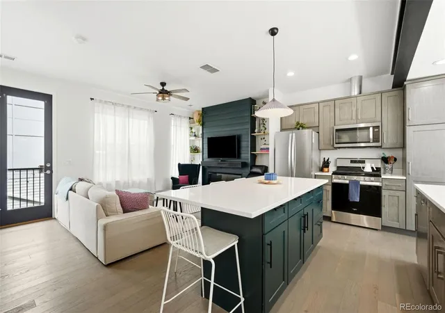 8711-e-hampden-ave-11-denver-co-80231/hzid_71356311