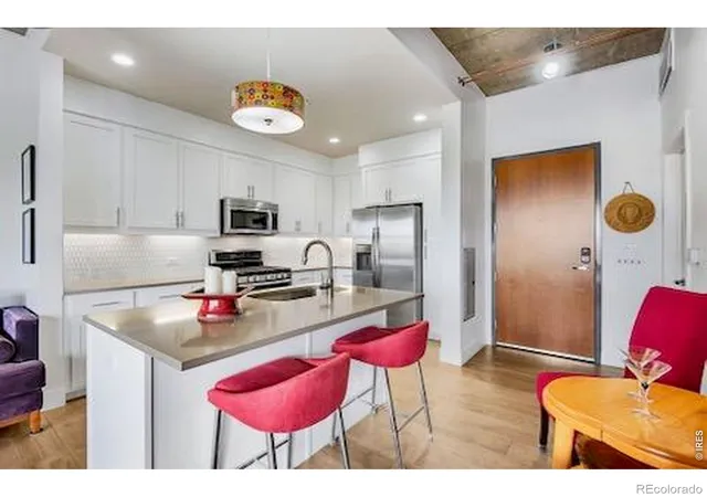 3401-arapahoe-ave-402-boulder-co-80303/hzid_b552738a