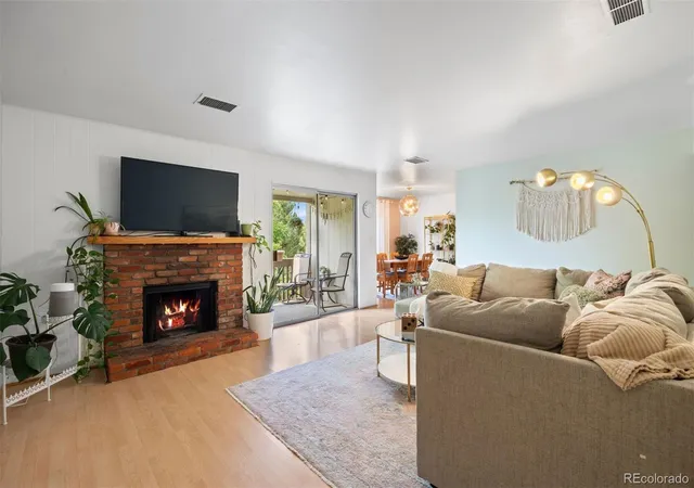 7277-s-xenia-cir-f-centennial-co-80112/hzid_b772d9d2