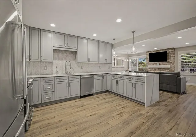 6479-s-havana-st-a-englewood-co-80111/hzid_dad80be2