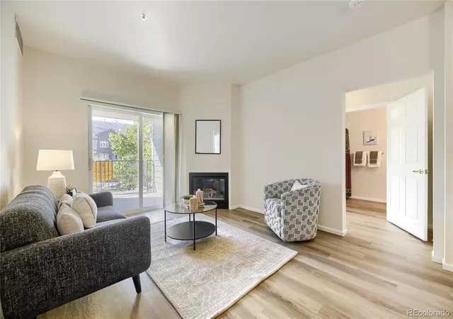2896-w-riverwalk-cir-a205-littleton-co-80123/hzid_2e836f4d