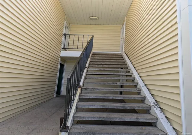 8555-fairmount-dr-j-denver-co-80247/hzid_a1129a27