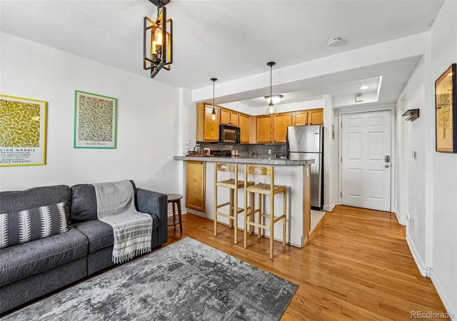 1833-n-williams-st-504-denver-co-80218/hzid_1015ae4d