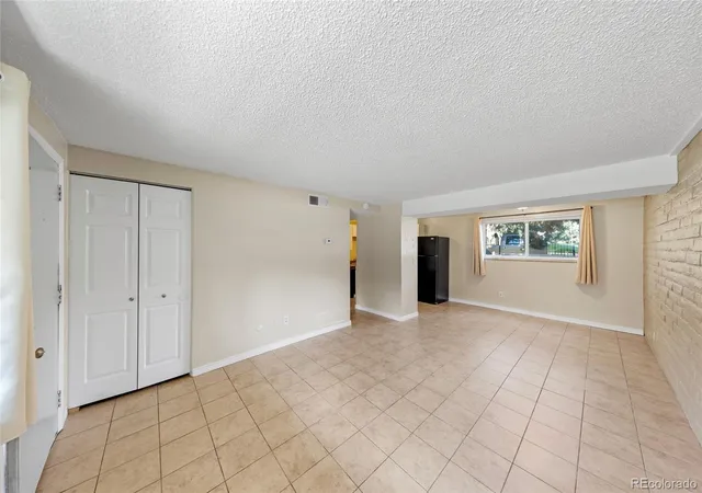 1723-robb-st-23-denver-co-80215/hzid_c182c765