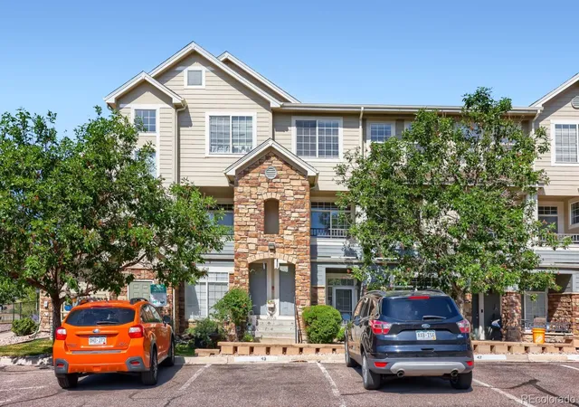 474-black-feather-loop-413-castle-rock-co-80104/hzid_103594bf