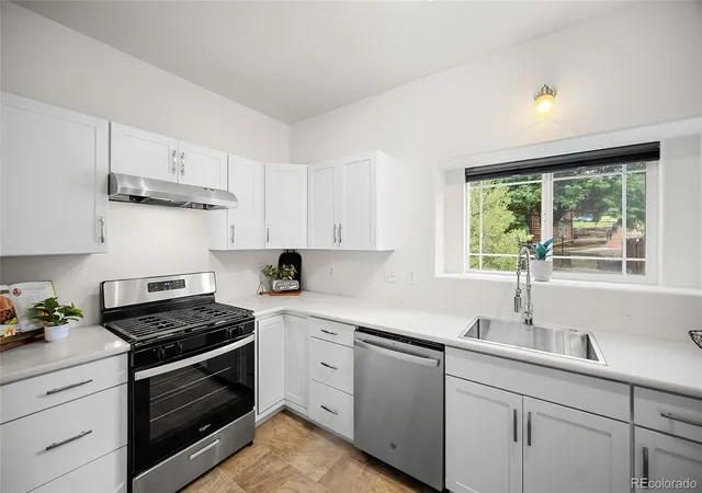 1495-madison-ridge-hts-a-colorado-springs-co-80904/hzid_4b9349f0