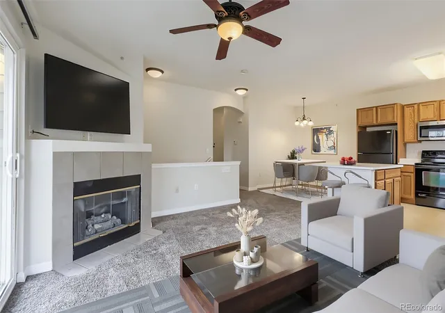 9551-pearl-cir-203-parker-co-80134/hzid_5a13f66e