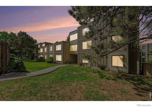 2525-s-dayton-wy-2305-denver-co-80231/hzid_f077945a