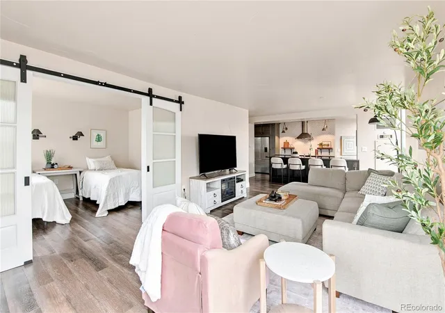 1625-larimer-st-1705-denver-co-80202/hzid_4fc31542