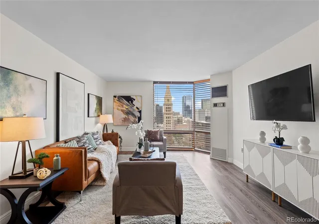 1625-larimer-st-2104-denver-co-80202/hzid_afcb53a2