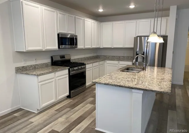 4771-copeland-cir-102-littleton-co-80126/hzid_9e091ade