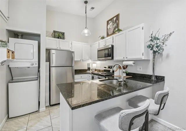982-s-dearborn-wy-18-aurora-co-80012/hzid_39a34caf