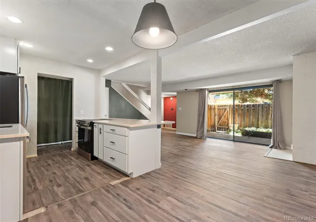 7995-e-mississippi-ave-d7-denver-co-80247/hzid_702093c8