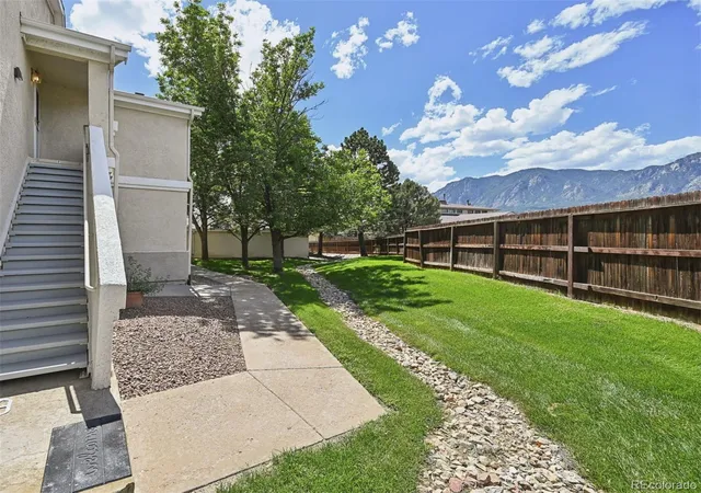 3630-strawberry-fld-f-colorado-springs-co-80906/hzid_4c952790