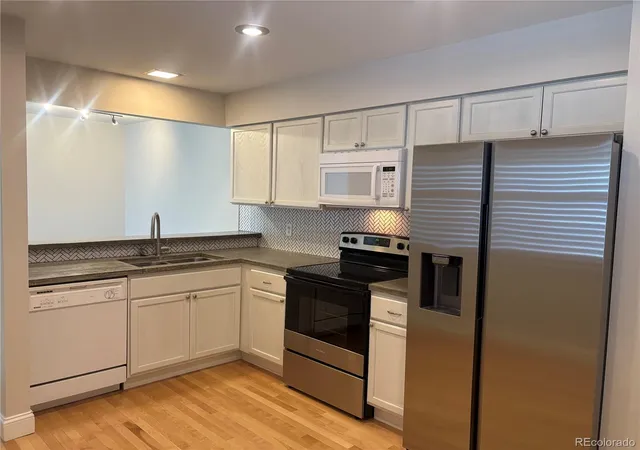 7175-s-gaylord-st-b-centennial-co-80122/hzid_403e0a99