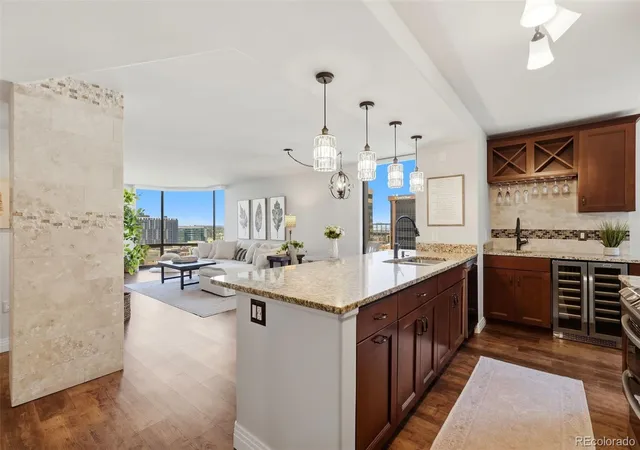1625-larimer-st-1507-denver-co-80202/hzid_95115333